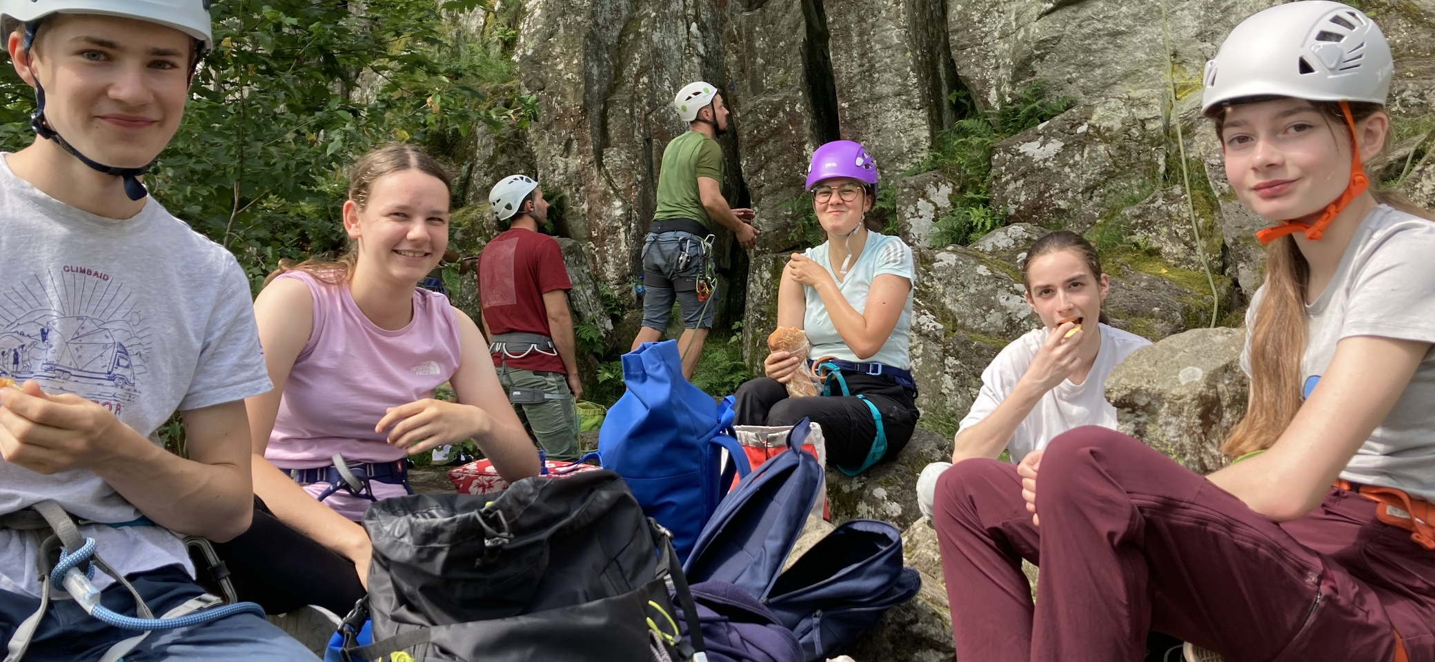 Jugendgruppe an der Steinwand | © DAV Offenbach